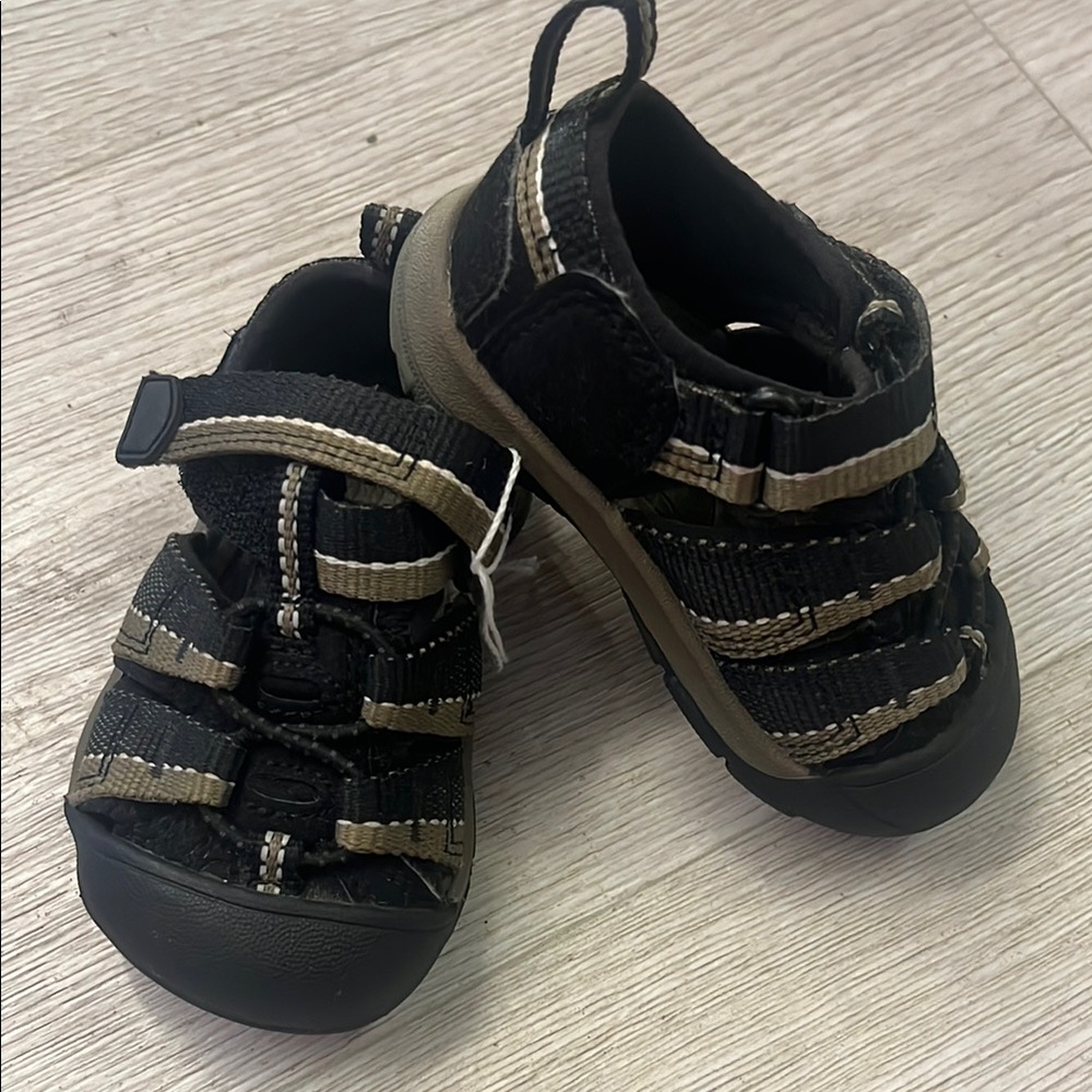 Keen Black and Tan Adventure Sandals with Rugged Soles